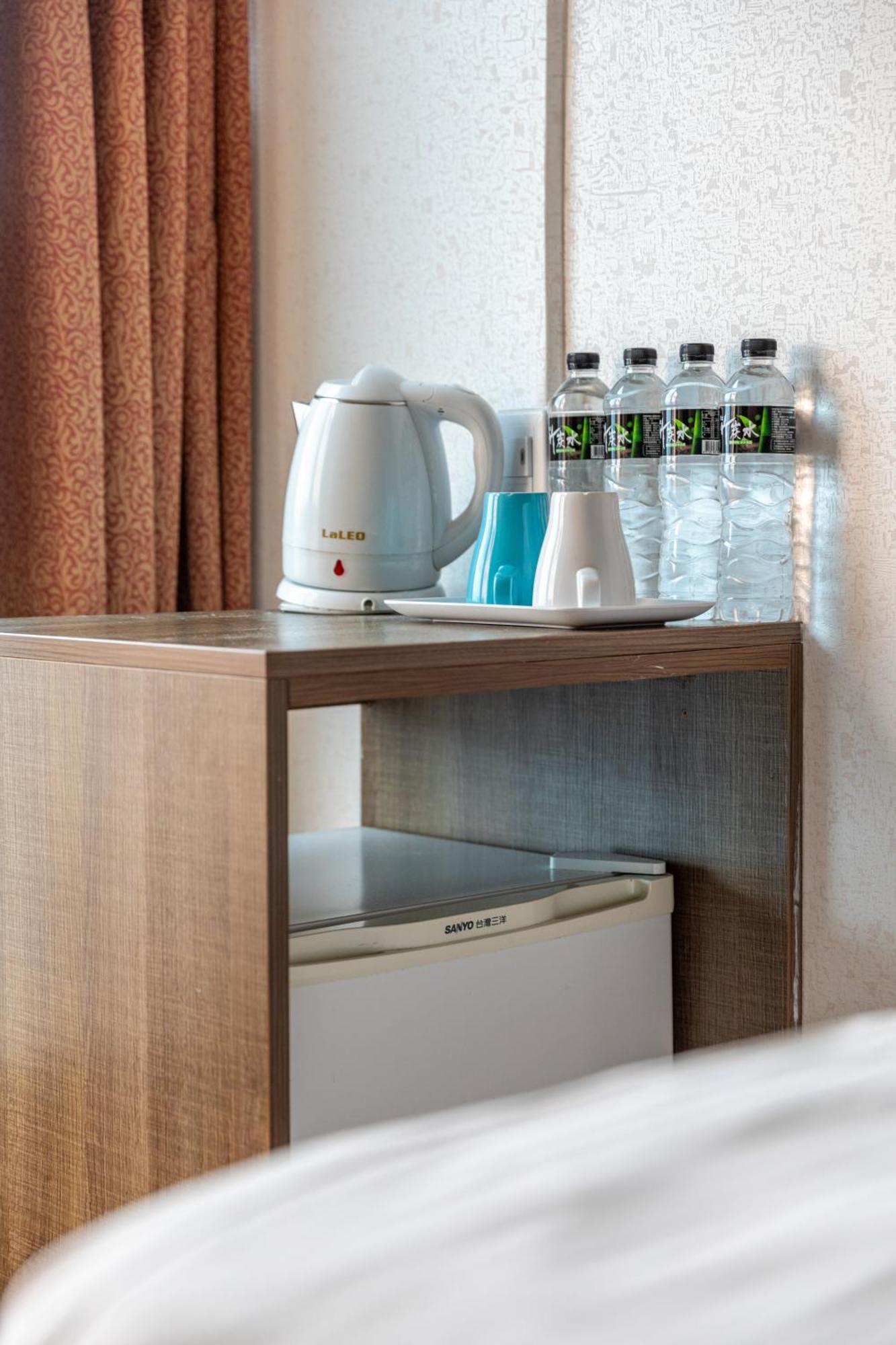 E Lim Hotel تشونغلي المظهر الخارجي الصورة