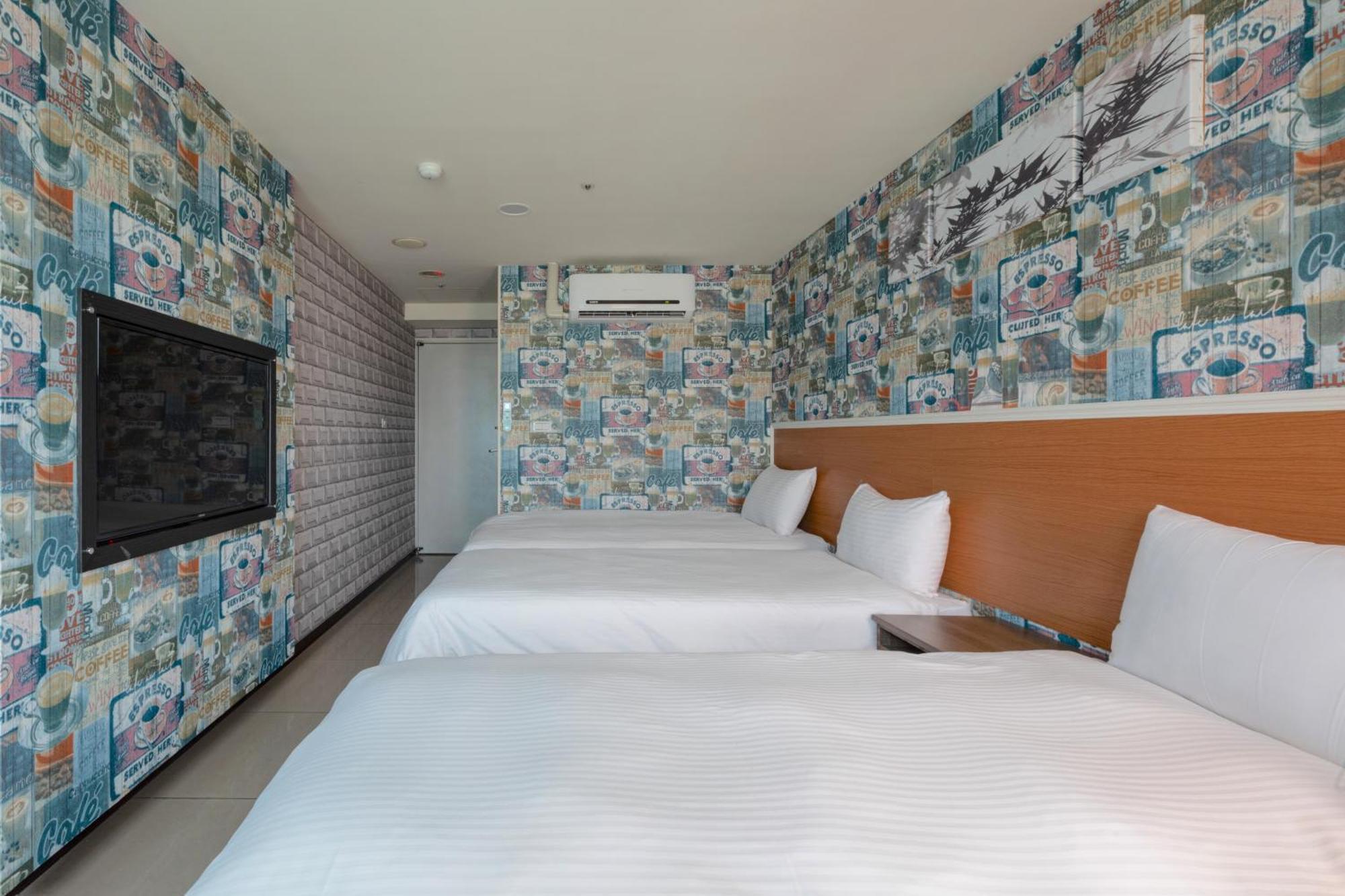E Lim Hotel تشونغلي الغرفة الصورة